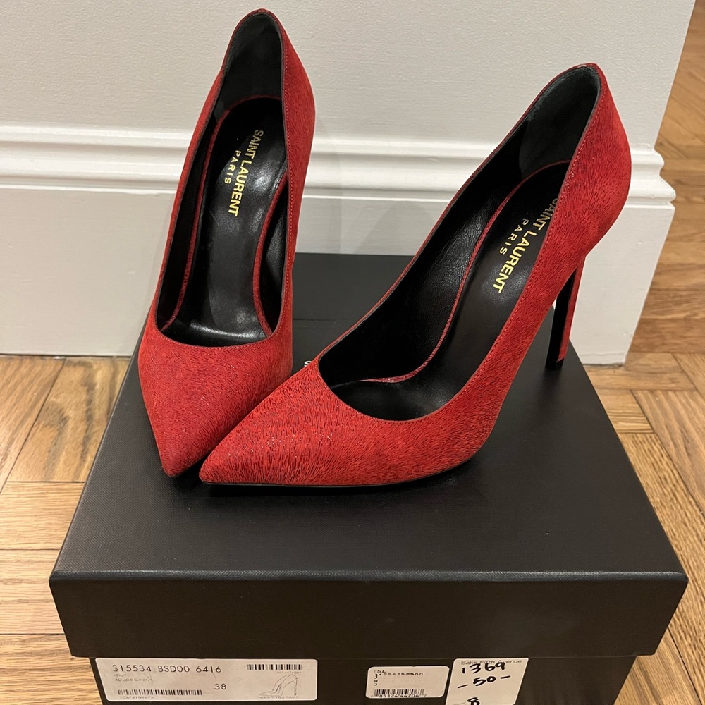 Saint Laurent Red pumps